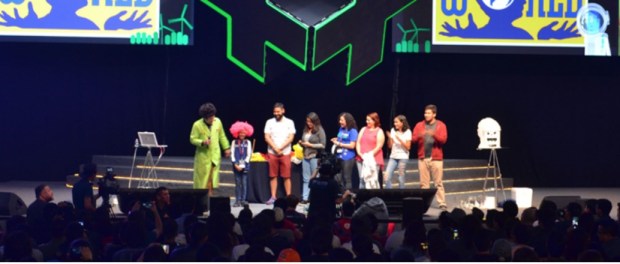 001 Modelo foto destacada