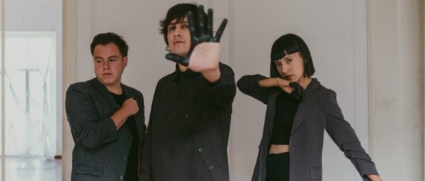 001 Modelo foto destacada