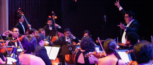 001 Modelo foto destacada