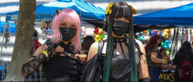 001 Modelo foto destacada