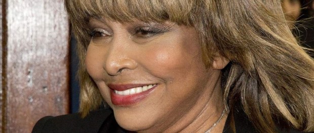 01 Modelo foto destacada