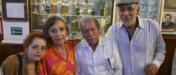 01 Modelo foto destacada