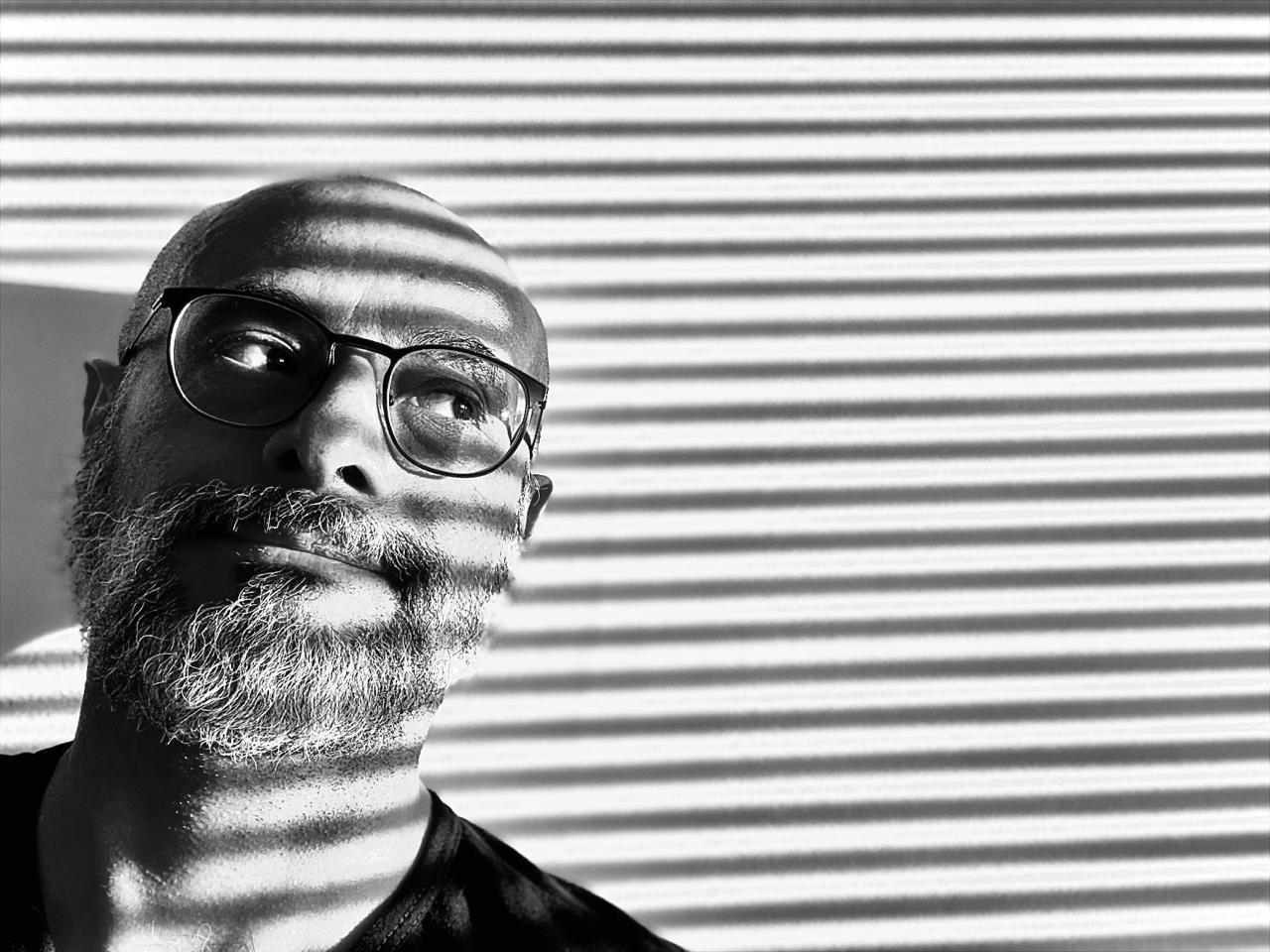 ‘Cara de libro’, una retrospectiva de la obra de Leonel Sagahón ...
