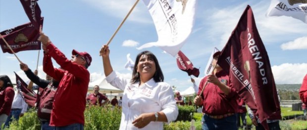 01 Modelo foto destacada