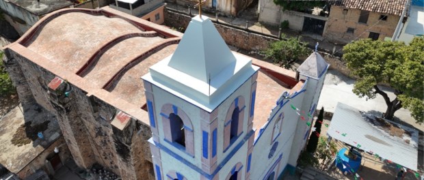 01 Modelo foto destacada