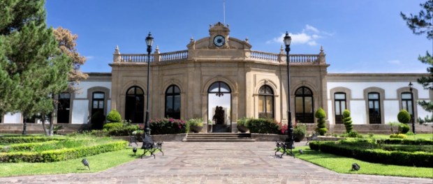 01 Modelo foto destacada