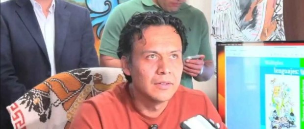 01 Modelo foto destacada